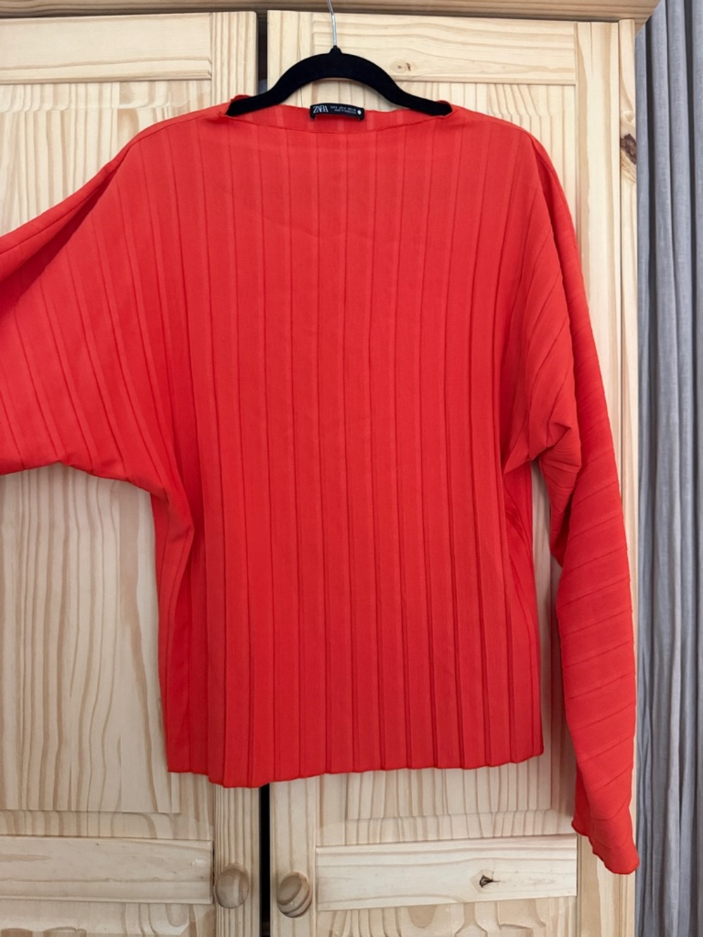 Zara Coral-Red Ribbed Long Sleeve Top
